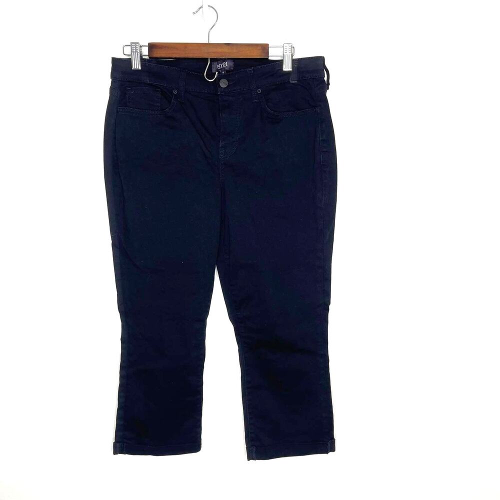 NYDJ women's size 8 cropped jeans pants slacks Not Your Daughters Jeans trendy